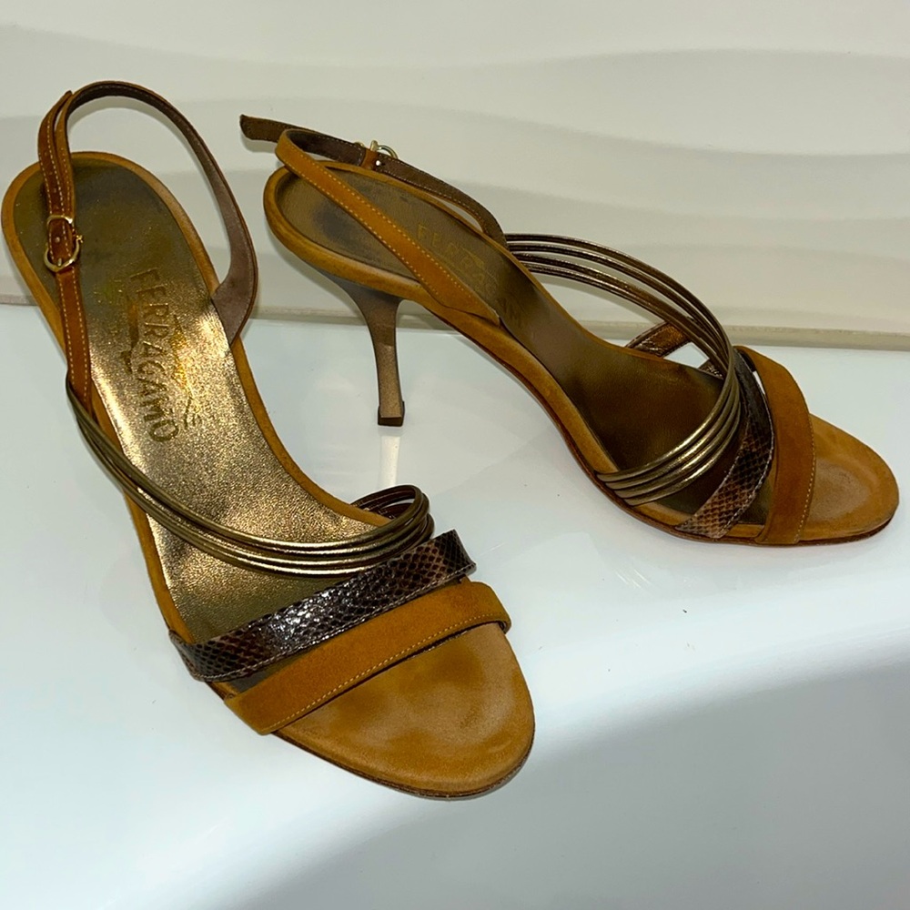 Authentic Ferragamo slingbacks